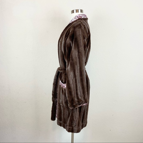 Swankie Blankie Midi Length Robe - Picture 3 of 11